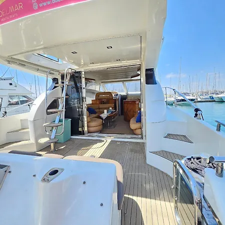 Bateau-hôtel Luxury Experience On A 16-meter Azimut Yacht *