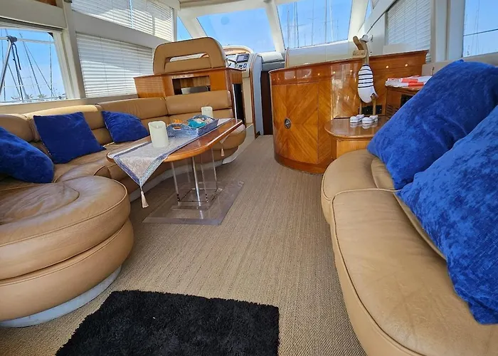 Luxury Experience On A 16-meter Azimut Yacht * Torrevieja